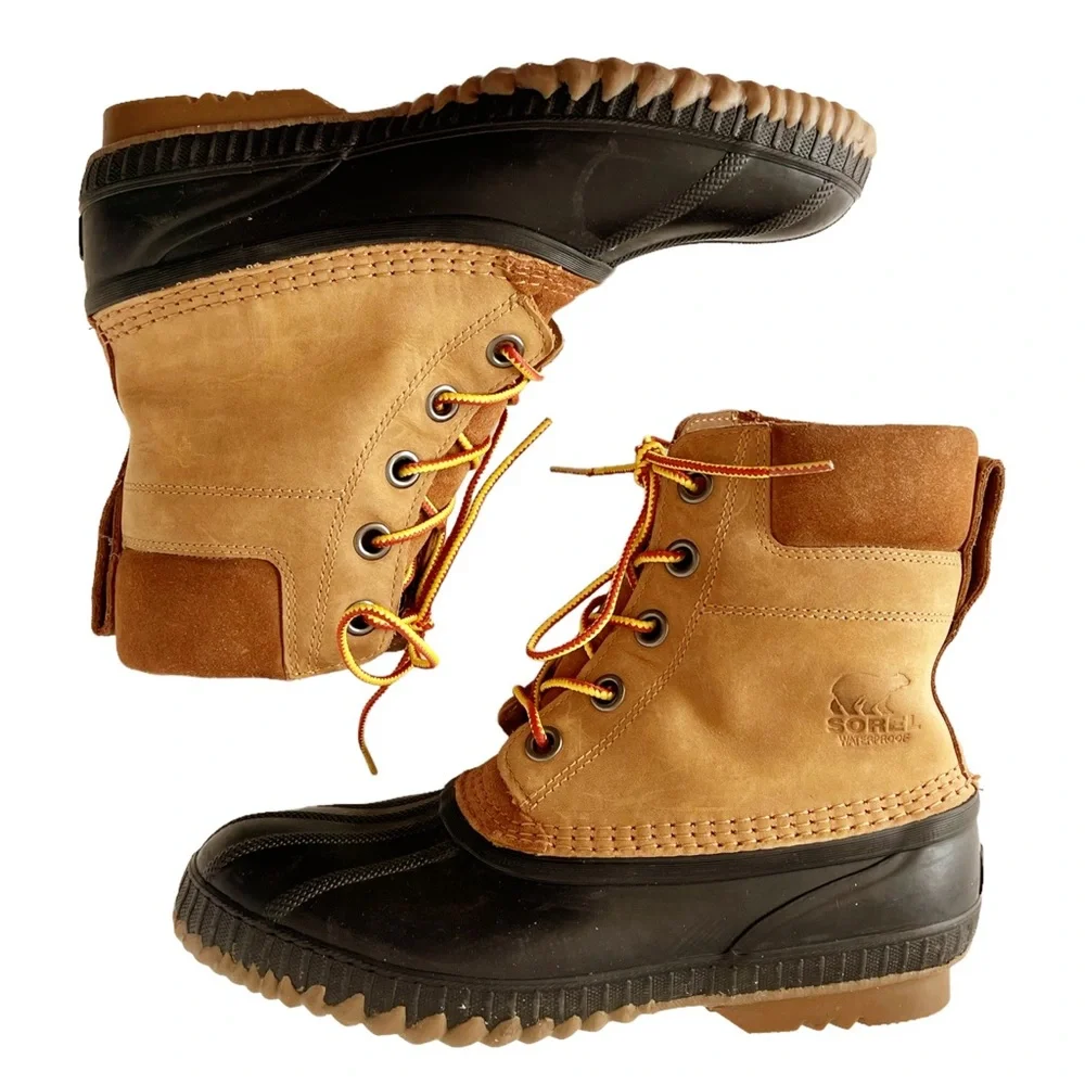 SOREL Cheyenne II Waterproof Duck Boots | 7 MENS (39)